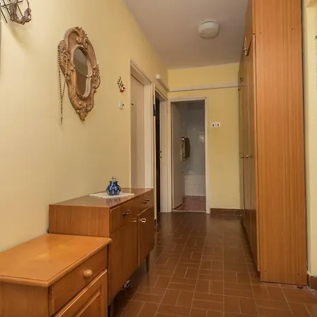 Apartment Center